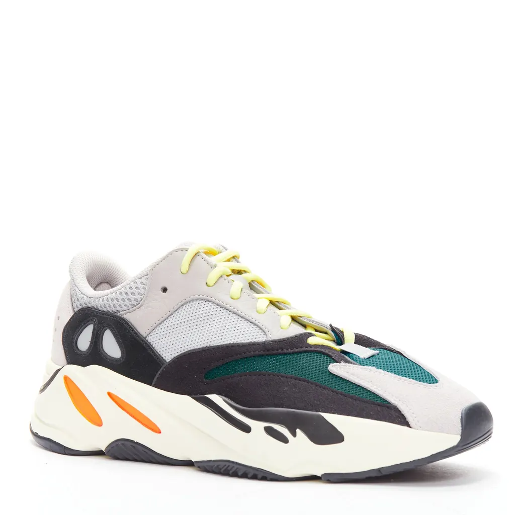 Adidas Boost 700 Grey Leather Never worn - Back View