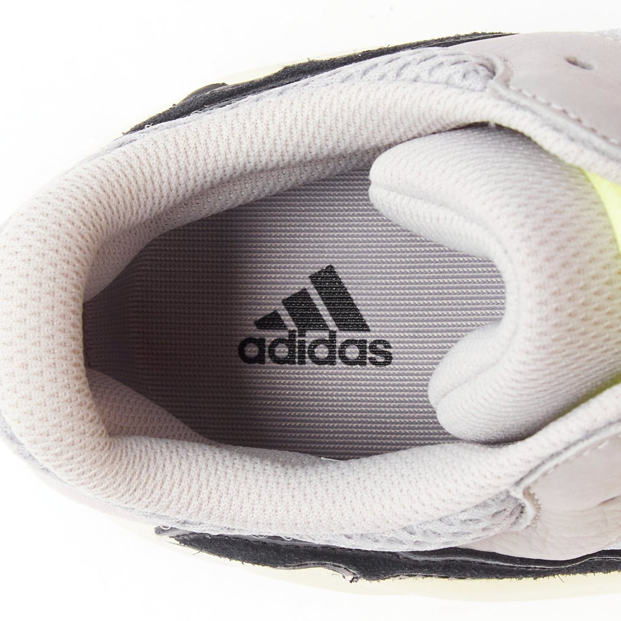 Adidas Boost 700 - Image 11