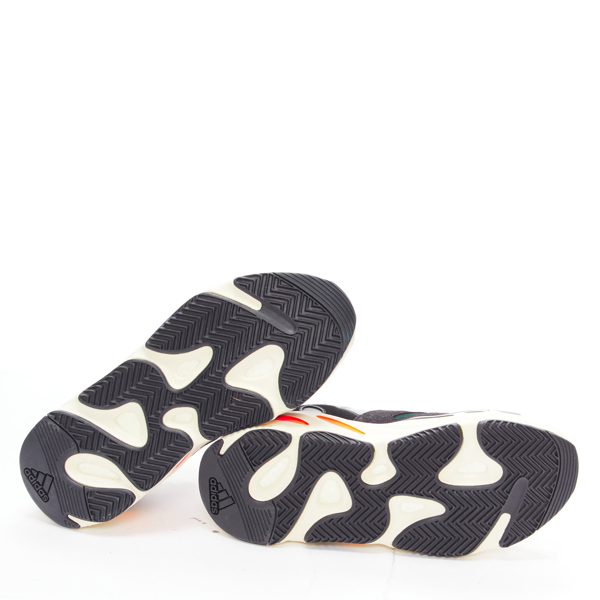 Adidas Boost 700 - Image 13