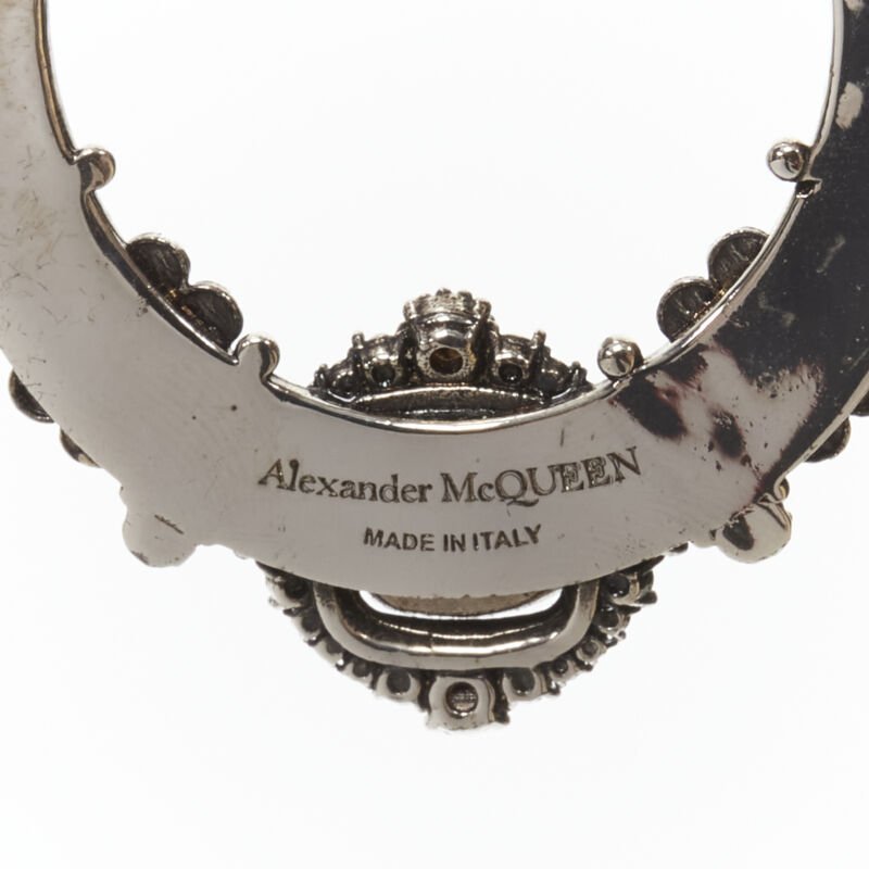 Alexander Mcqueen Teardrop Ear Cuff - Detail 1
