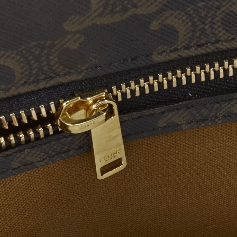 Celine Rockstud Circle Bag - Image 12