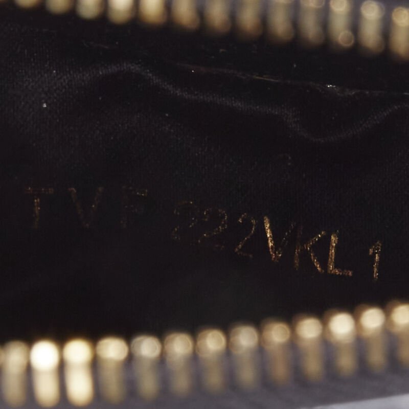 Valentino Garavani Spray Painted Box Bag - Image 12