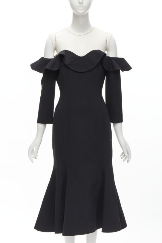 Oscar De La Renta Ruffle Flute Dress