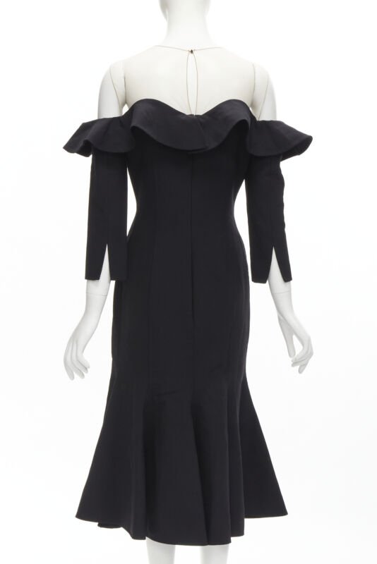 Oscar De La Renta Ruffle Flute Dress - Side view