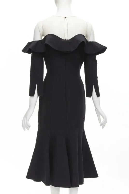 Oscar De La Renta Ruffle Flute Dress Black Wool Never worn - Box View