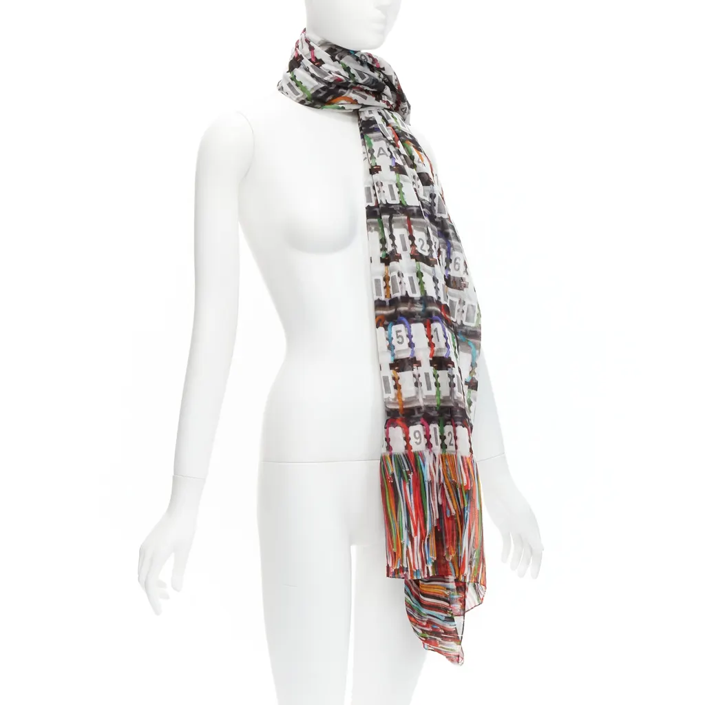 Chanel Data Centre Scarf MultiColor Cotton Never worn - Inside View
