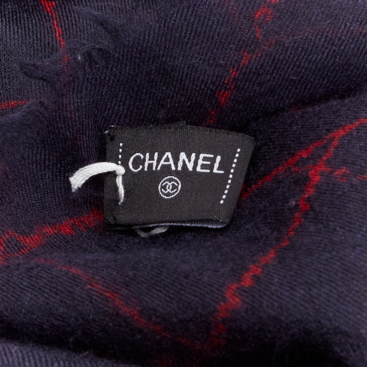 Chanel Quilt Print Scarf - Image 10