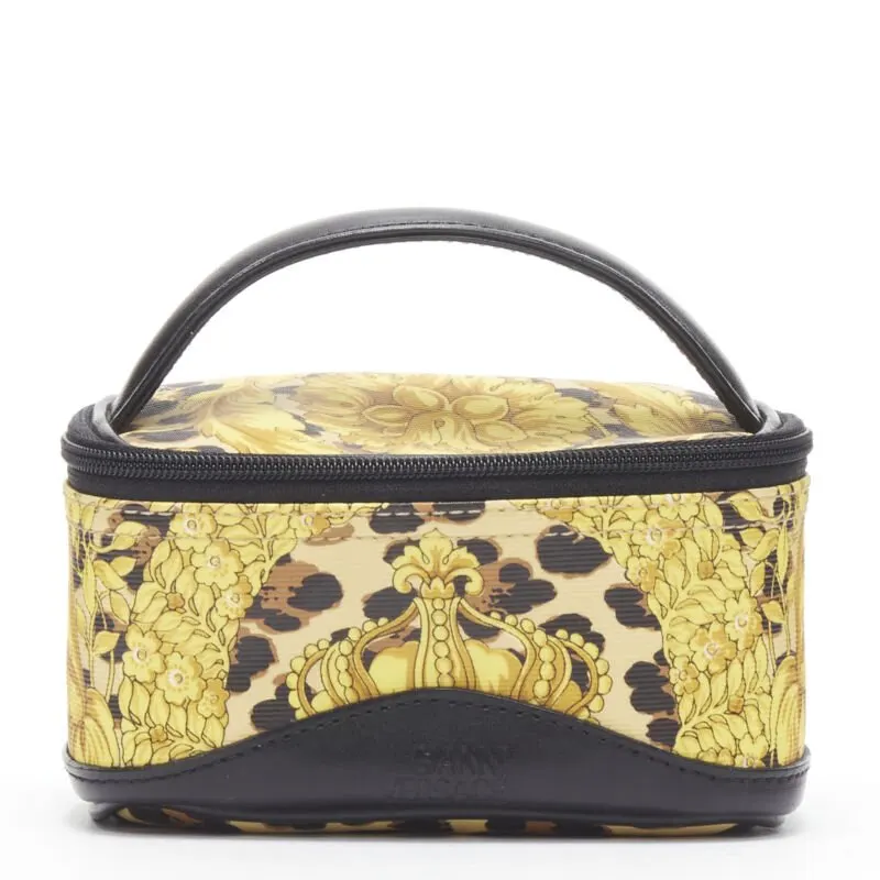 Gianni Versace Gold M Wristlet Gold Very good - Front View
