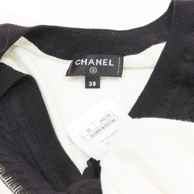 Chanel Chain Schoolgirl Sweater - Image 11