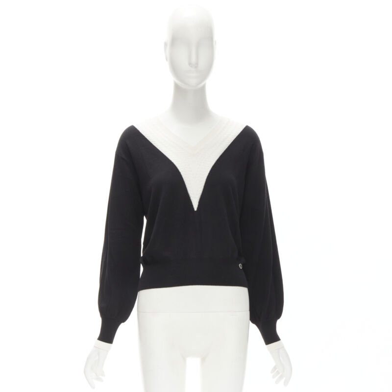 Chanel Varsity Collar Sweater - Image 12