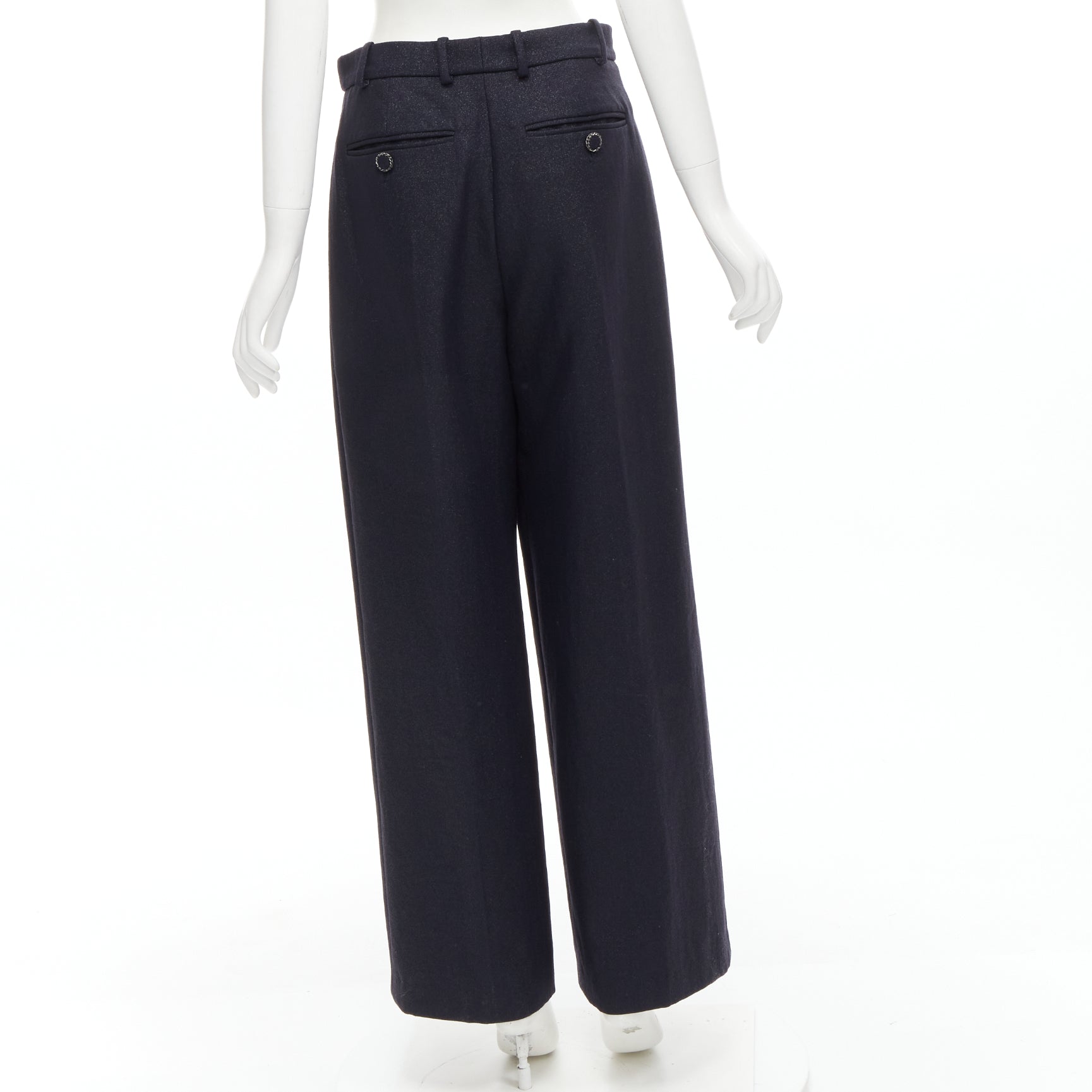 Chanel P62454V31878 - Side view