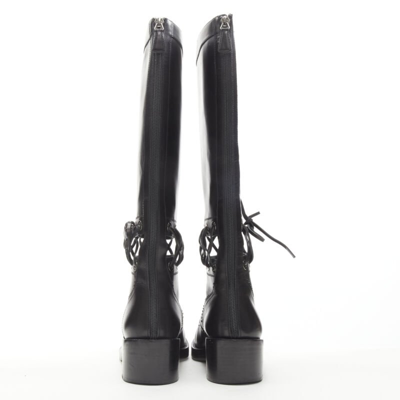 Chanel Bow Tie Western Boots - Detail 1