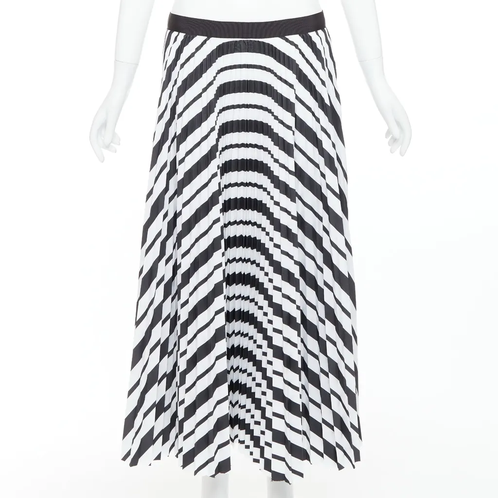 Sacai Ribbon Pleated Skirt Black Polyester Very good - Front View