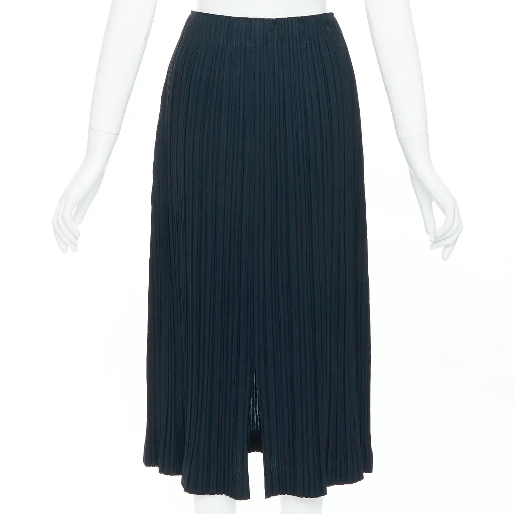 Issey Miyake Pleated Wool Skirt Black Wool Very good - Box View