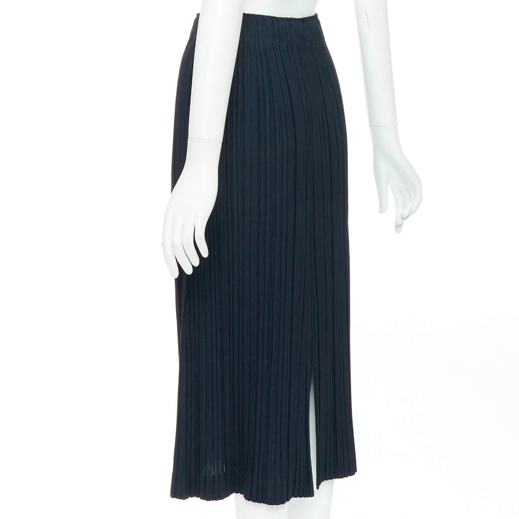 Issey Miyake Pleated Wool Skirt - Detail 1