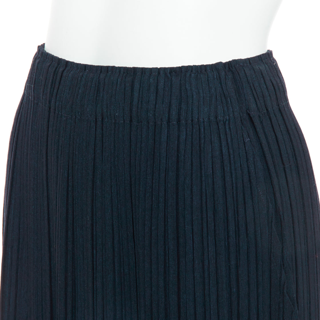 Issey Miyake Pleated Wool Skirt - Detail 2
