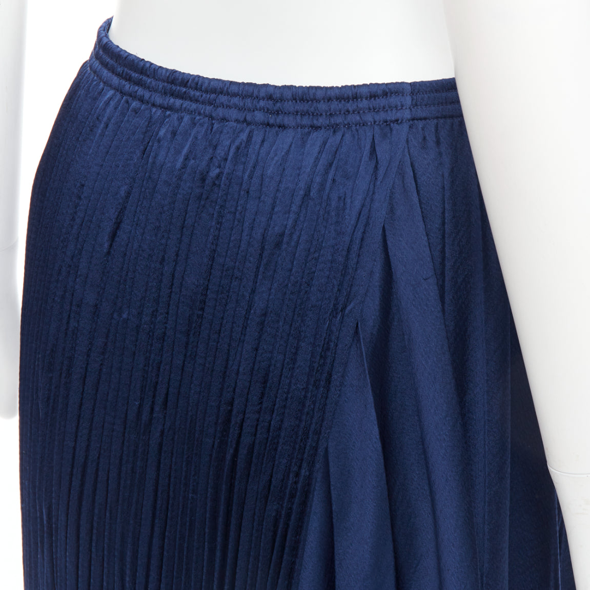 Vince Elastic Plisse Skirt - Detail 2