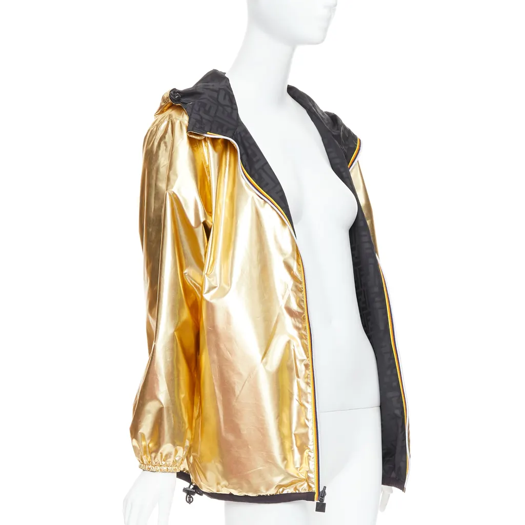 Fendi Gold FF Windbreaker Gold Polyester Very good - Model View