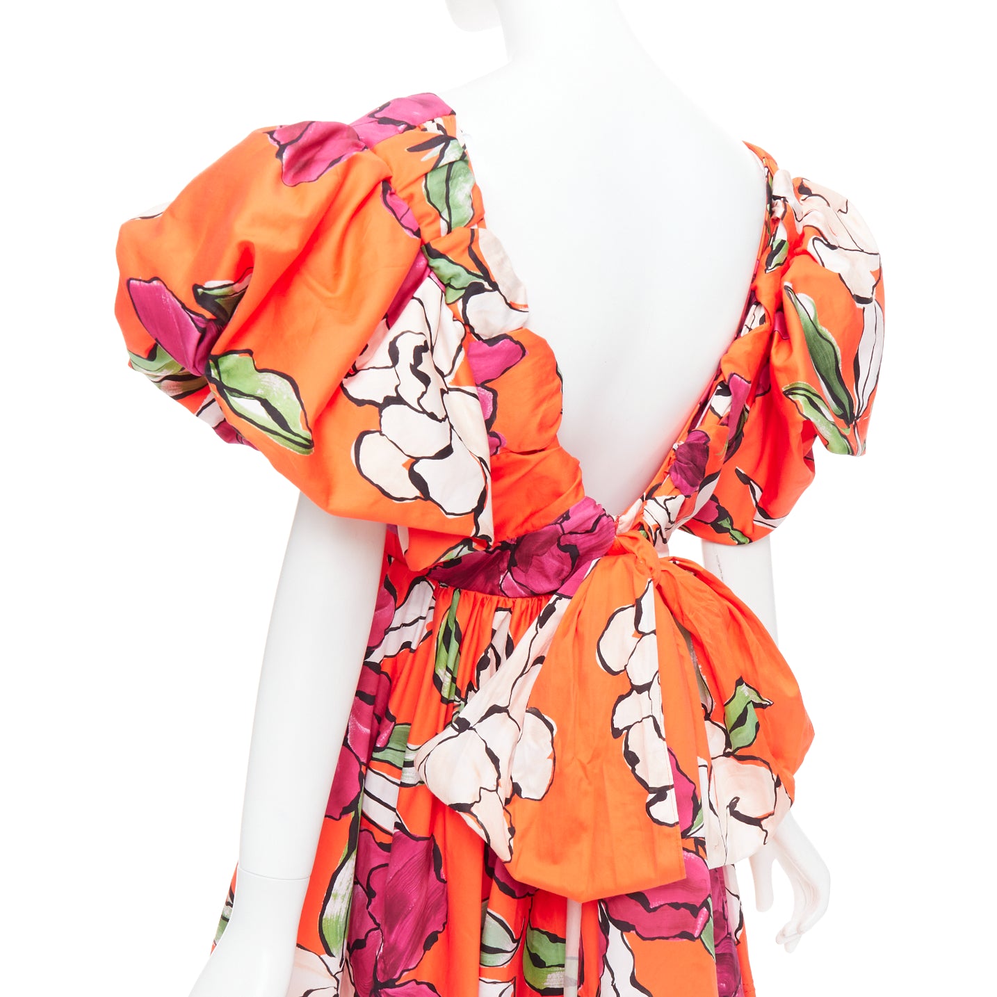 Aje Gretta - Back view