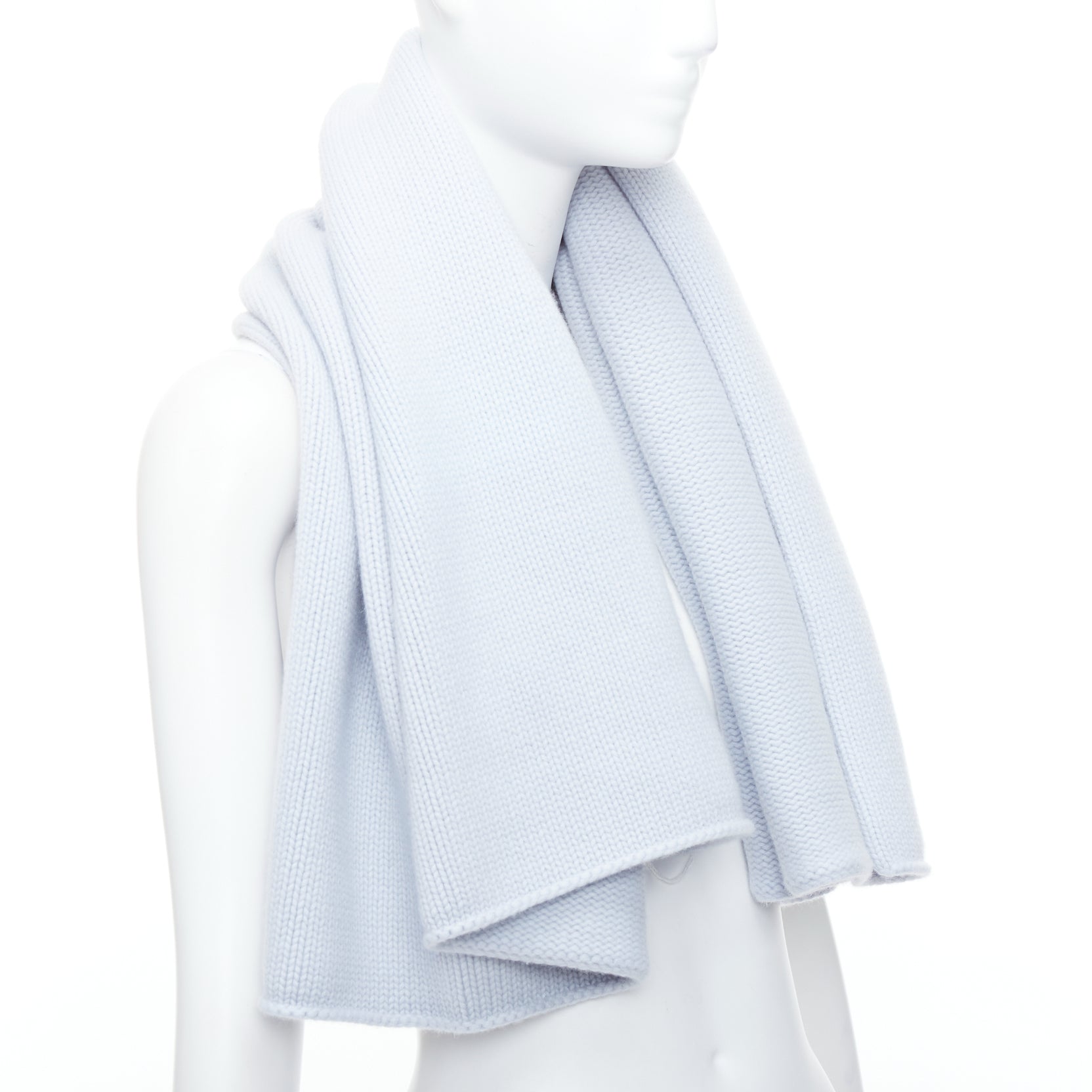 Hermès Bleu Glacier blanket scarf - Image 6