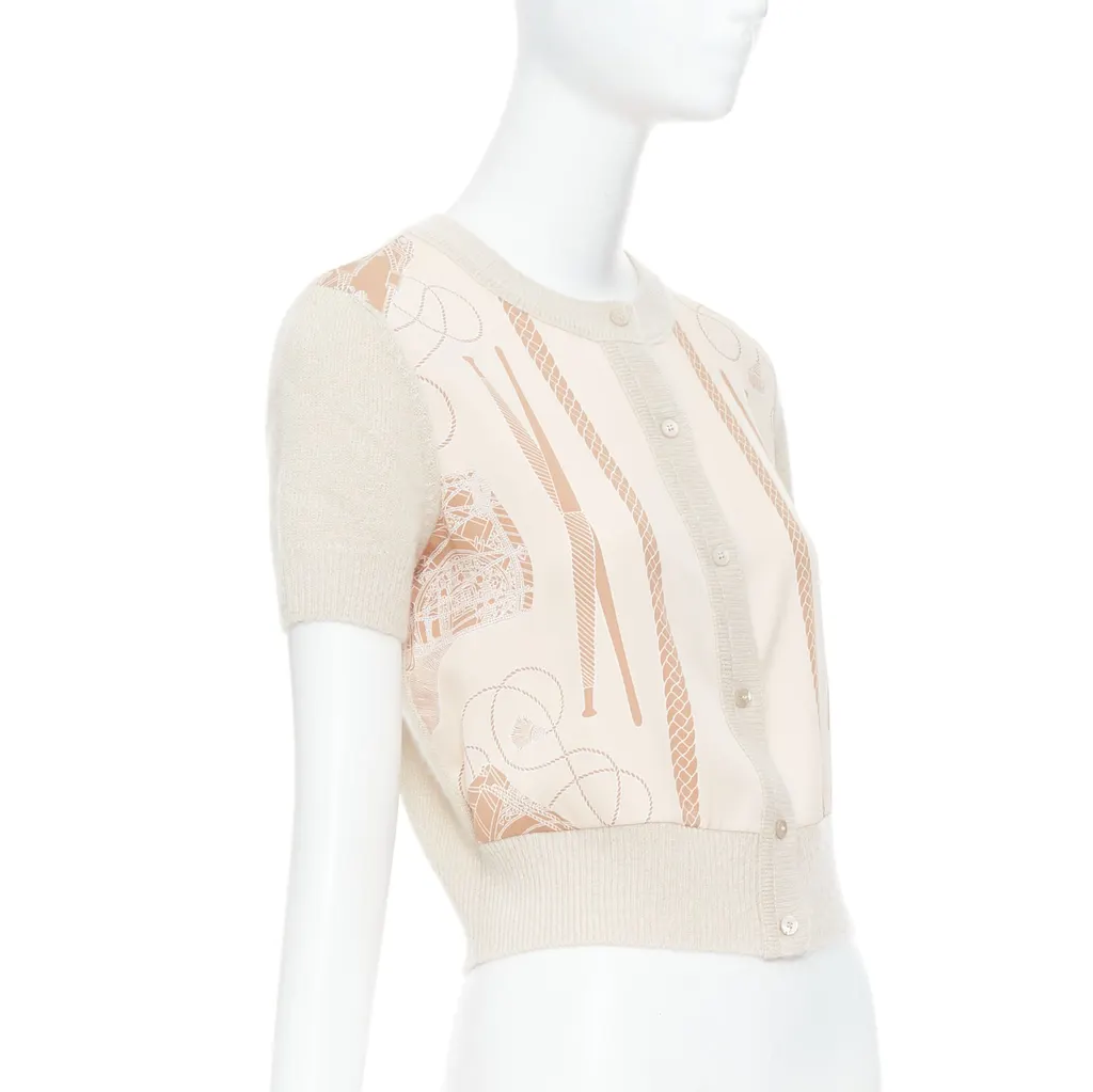 Hermès Graphic Silk Cardigan Beige Cashmere Never worn - Model View