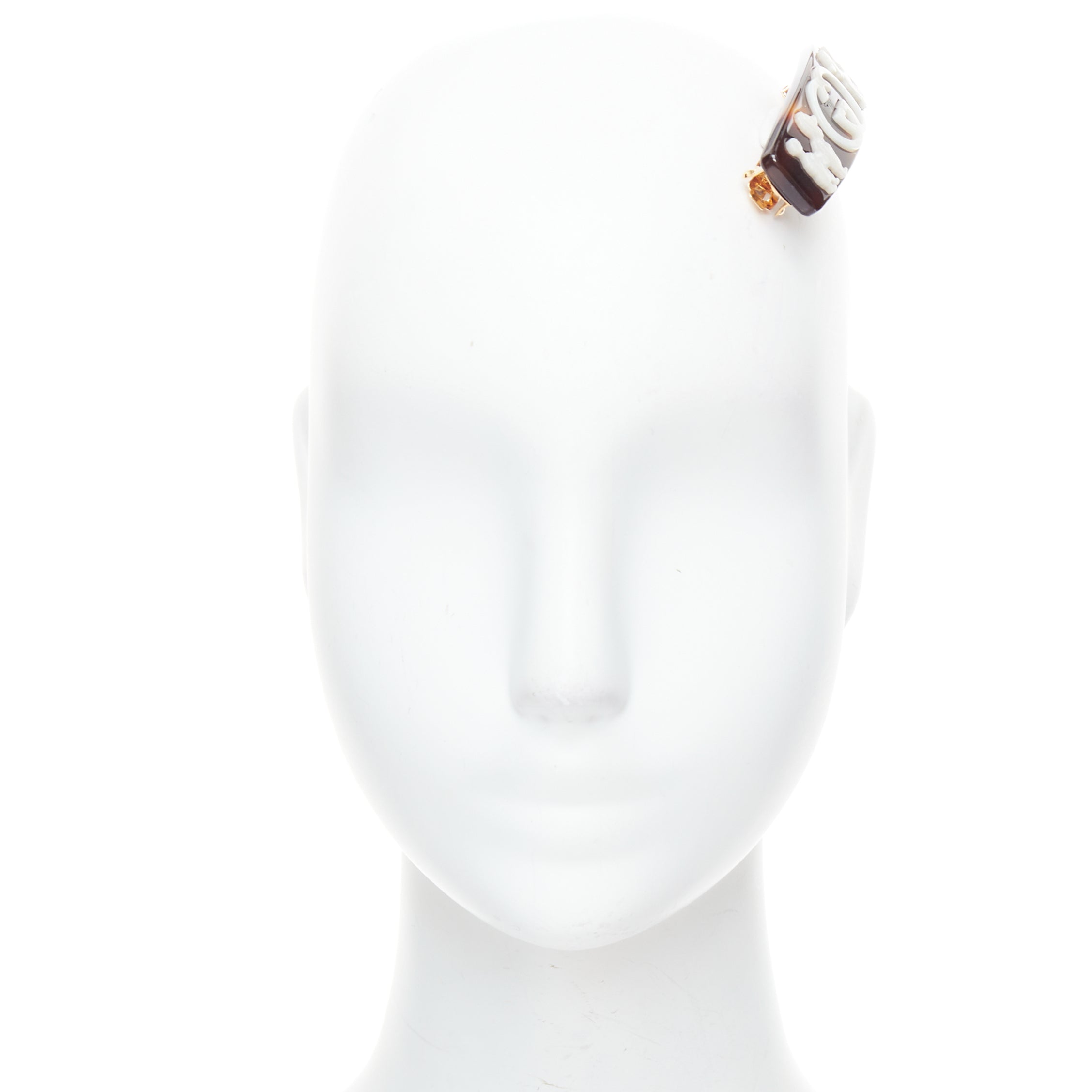 Gucci White Poodle Hairclip - Image 6