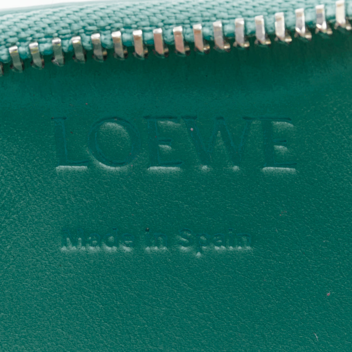 Loewe Hippo Zip Holder - Image 10