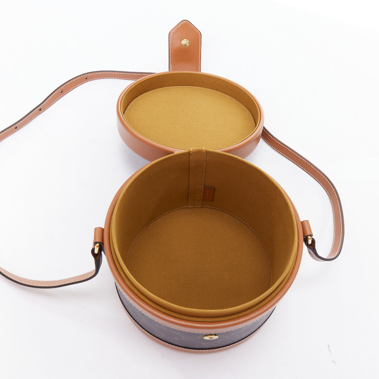 Celine Tambour - Image 11