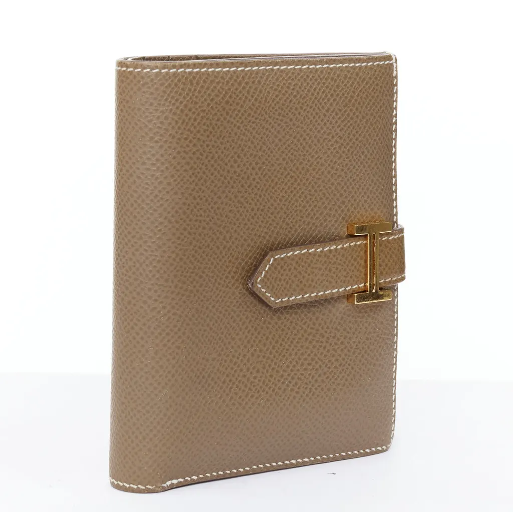 Hermès Bearn Compact Brown Leather Good - Inside View