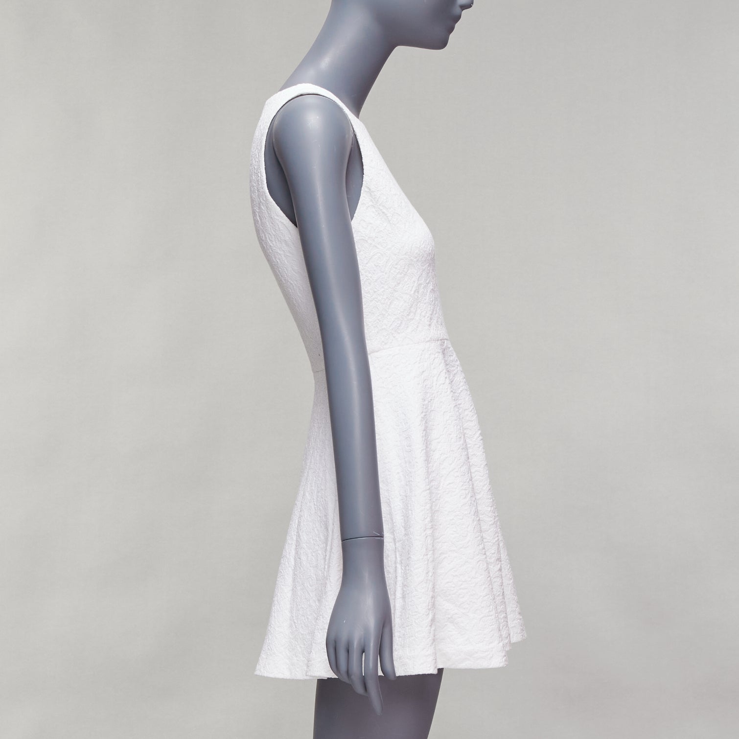 Alice & Olivia Baroque Jacquard Dress - 4