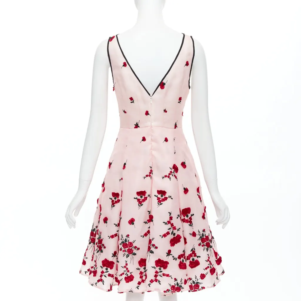 Oscar De La Renta Carnation Rose Dress Pink Silk Never worn - Box View