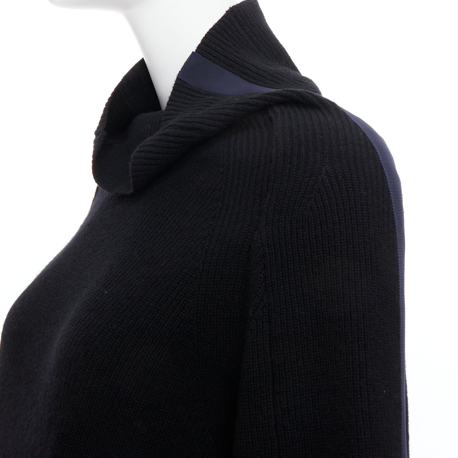Sacai Ruffle Cuff Turtleneck - Detail 2