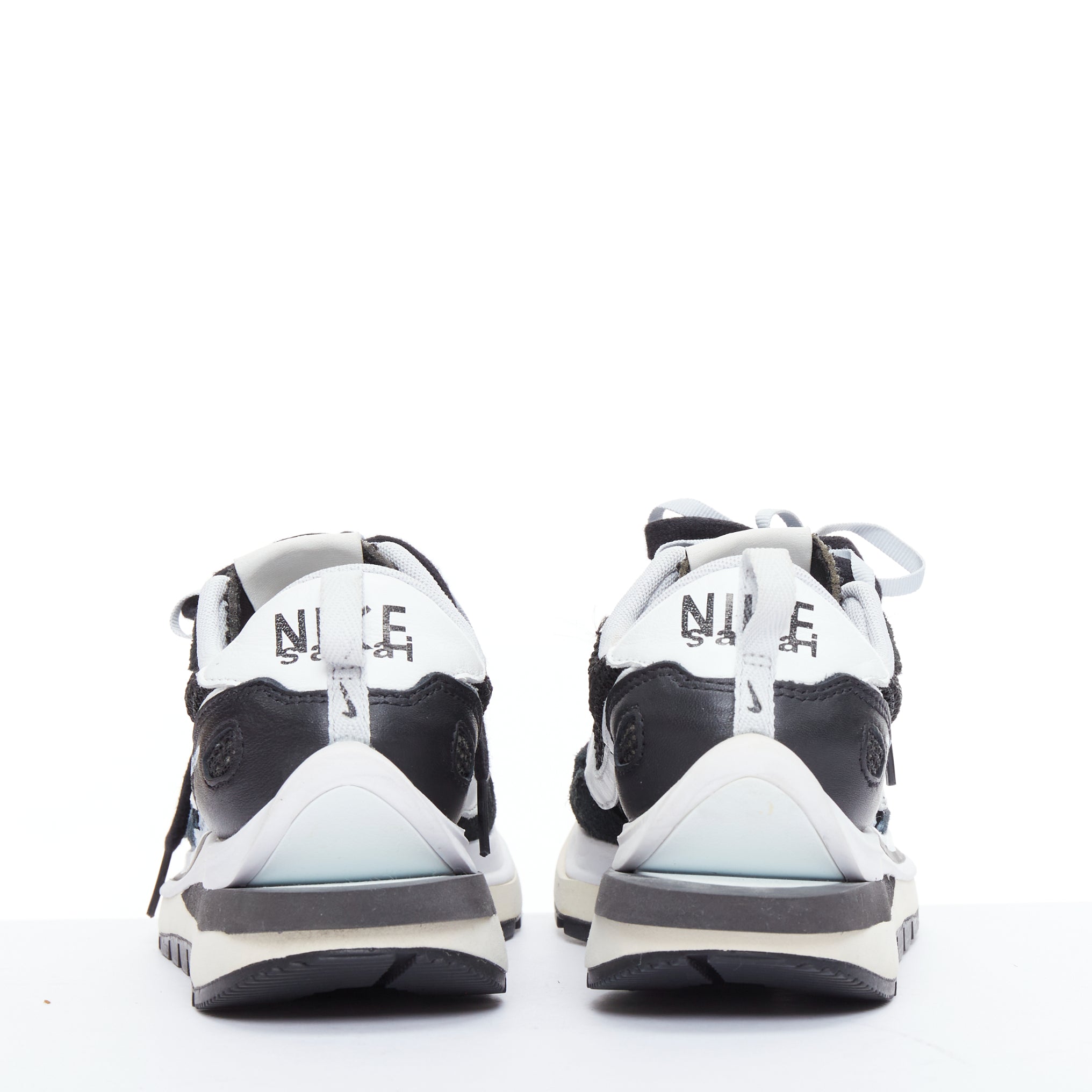 Nike Sacao VapourWaffle CV1363-001 - Side view