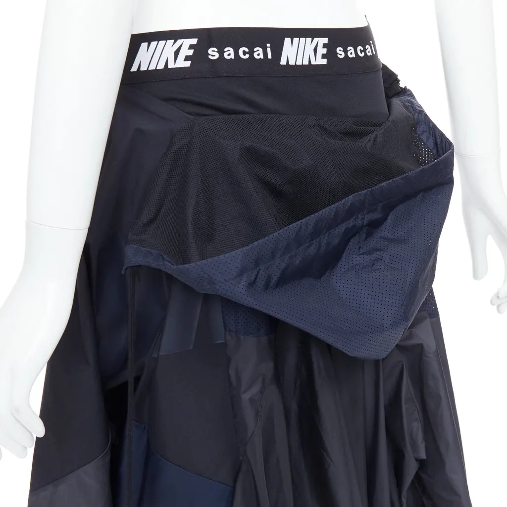 Sacai Windbreaker Skirt Black Polyester Never worn, with tag - Back View