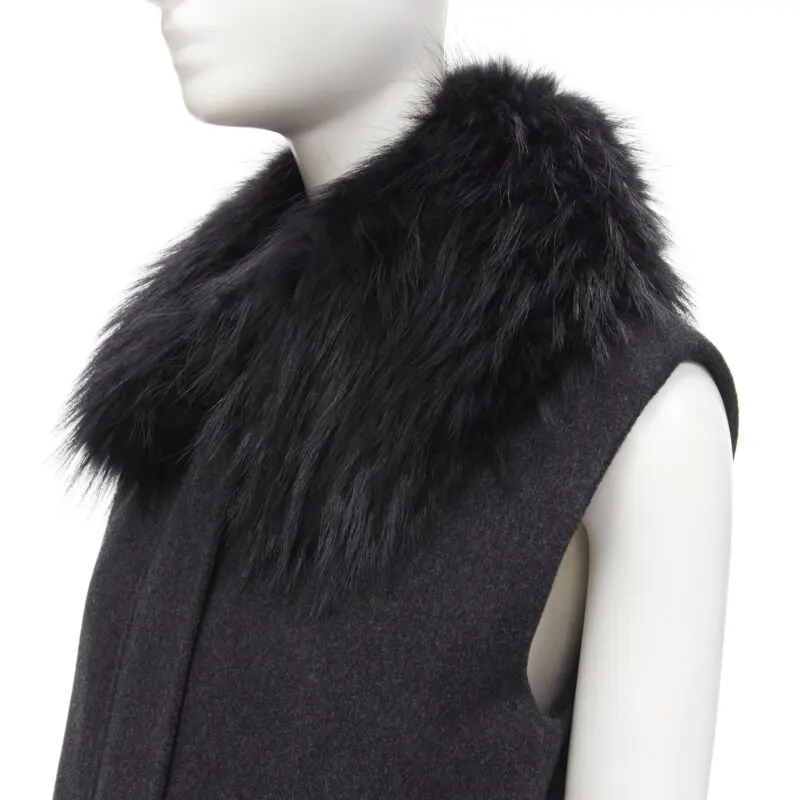 Joseph Black Fur Collar Vest Black Wool Never worn - Back View