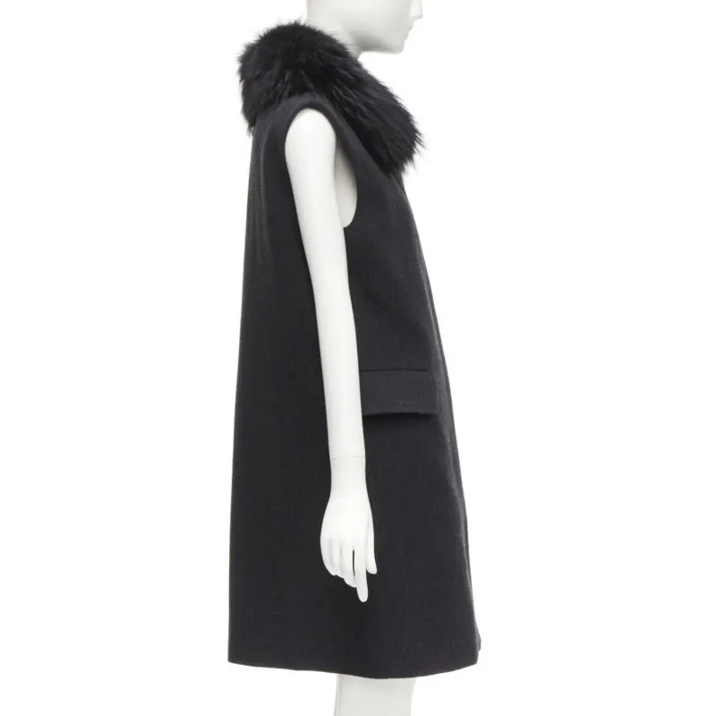 Joseph Black Fur Collar Vest Black Wool Never worn - Model View