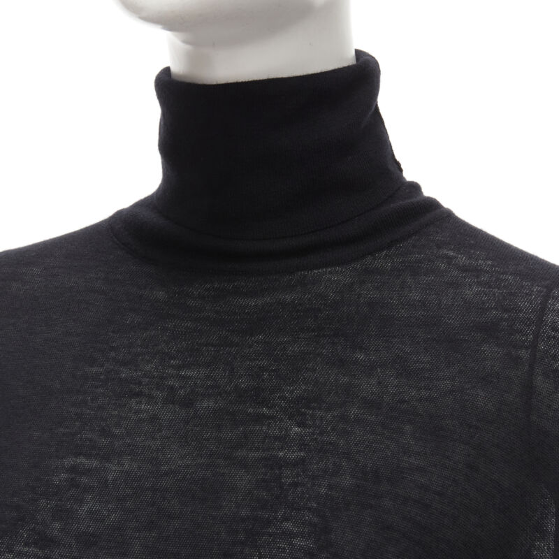Vince Classic Turtleneck - Detail 2