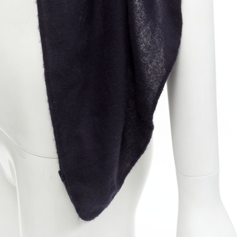 Giorgio Armani Half Moon Scarf - Detail 2