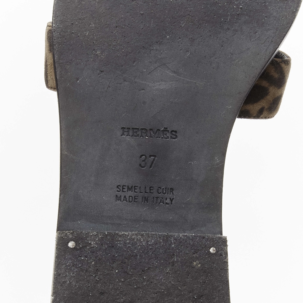 Hermès Leopard Print Sandals - Image 12
