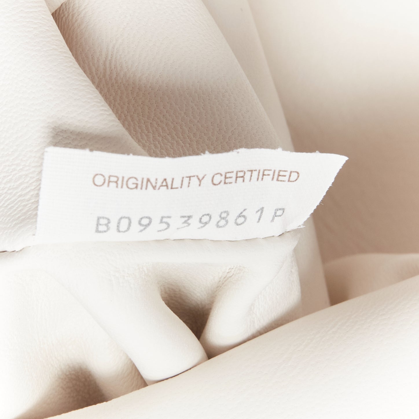 Bottega Veneta Point Triangle - Image 13