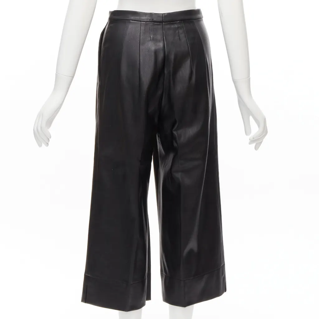 Heidi Merrick Pinstripe Boxer Shorts Black Leather Very good - Box View