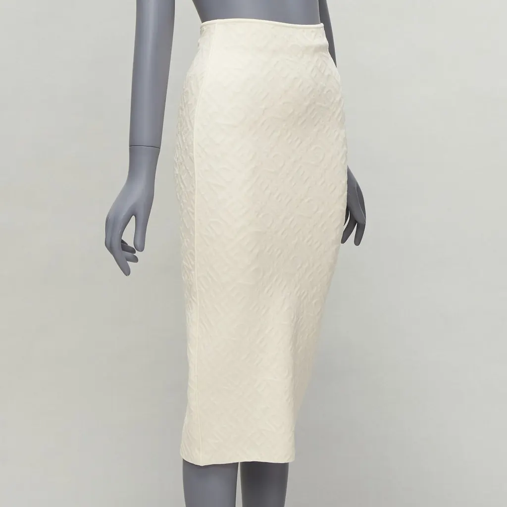 Fendi Logo Pencil Skirt Beige Viscose Never worn - Inside View