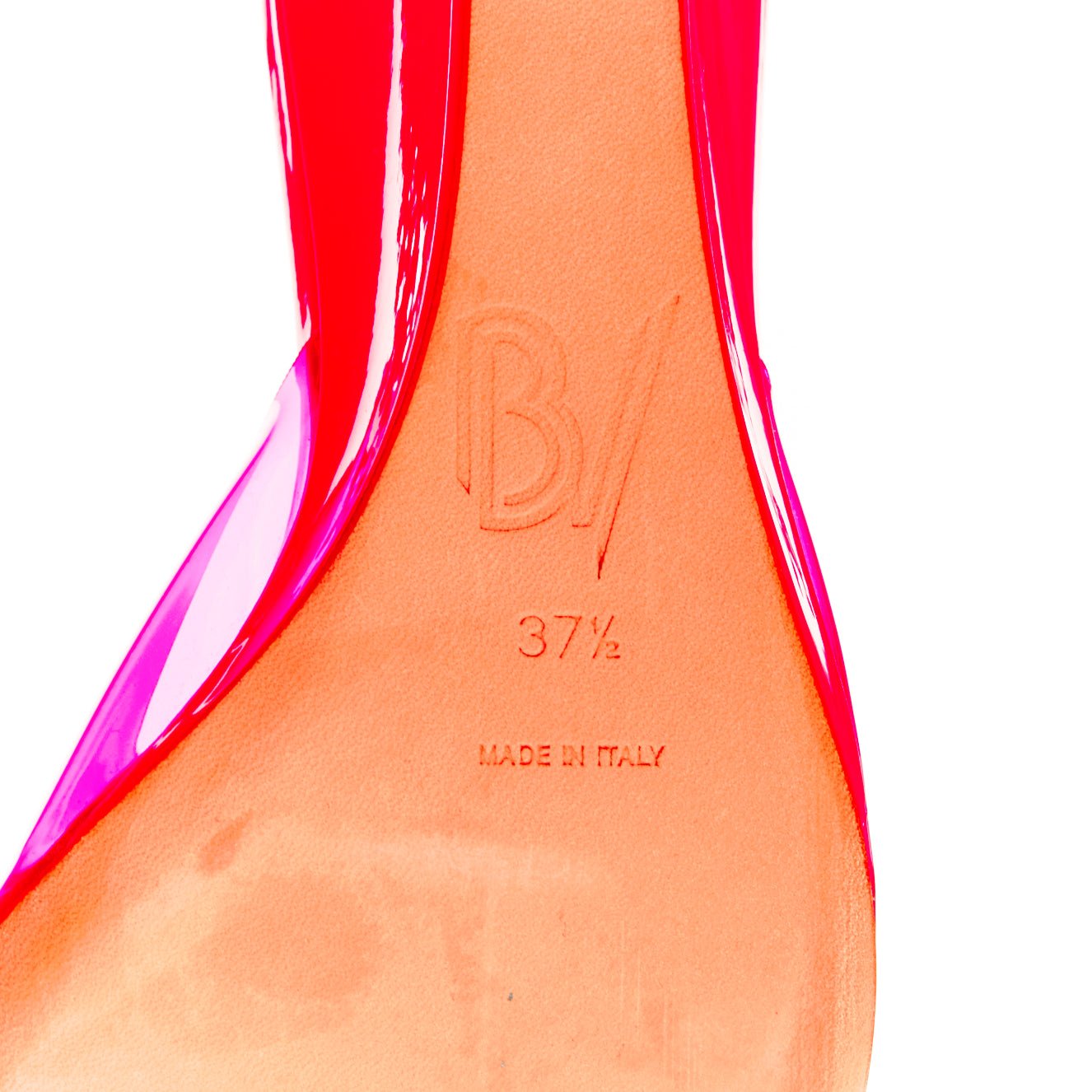 Bettina Vermillon Britney - Image 12