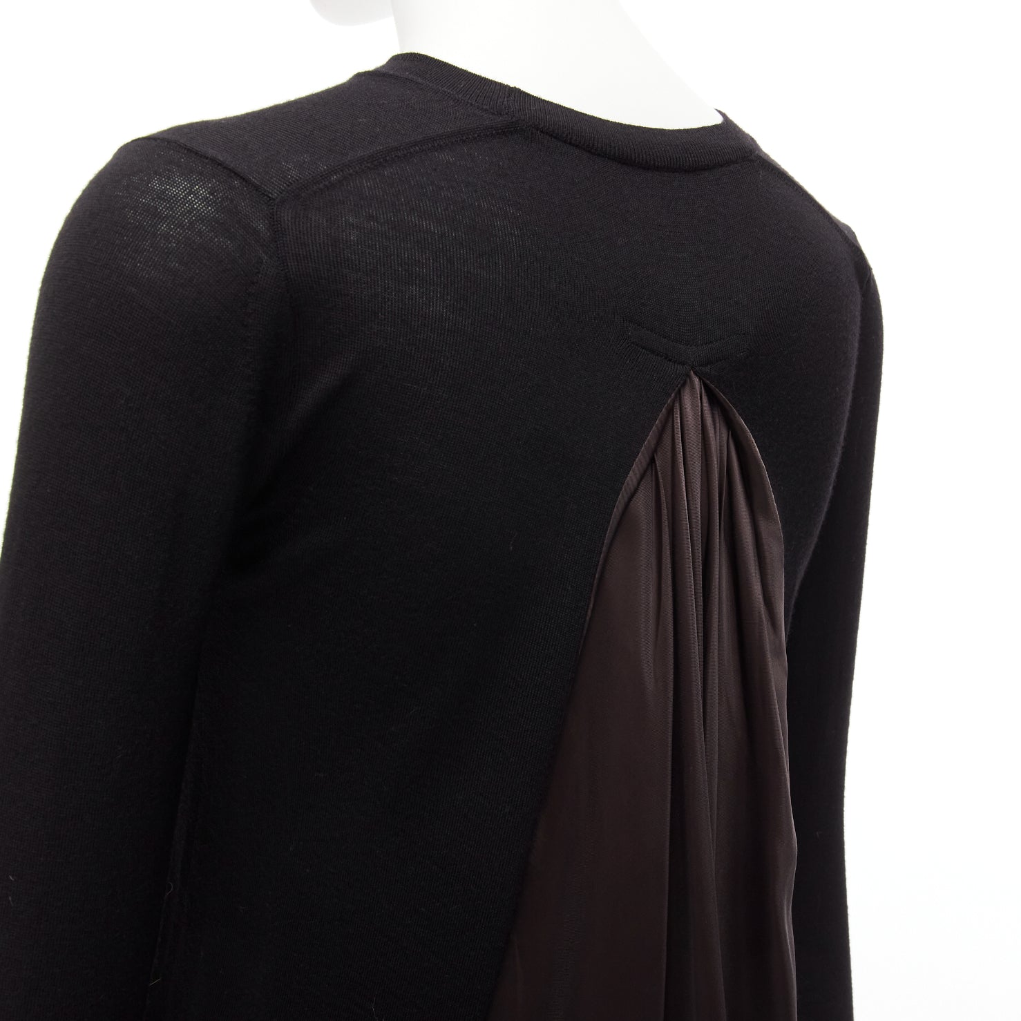 Sacai Pleat Back Dress - Detail 1