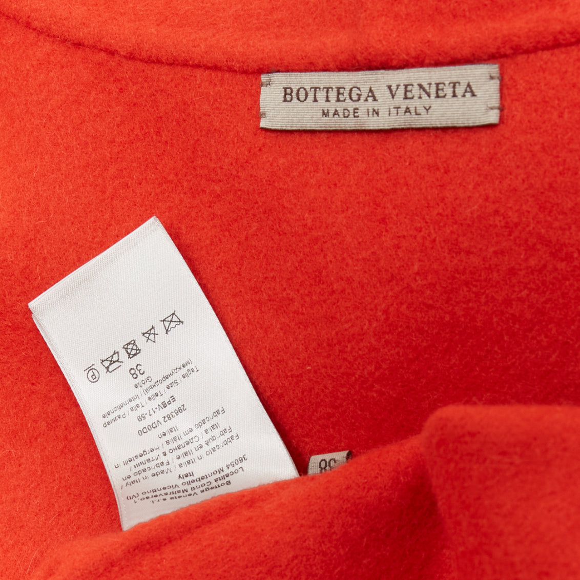 Bottega Veneta Red Cashmere Belted Coat - Image 11