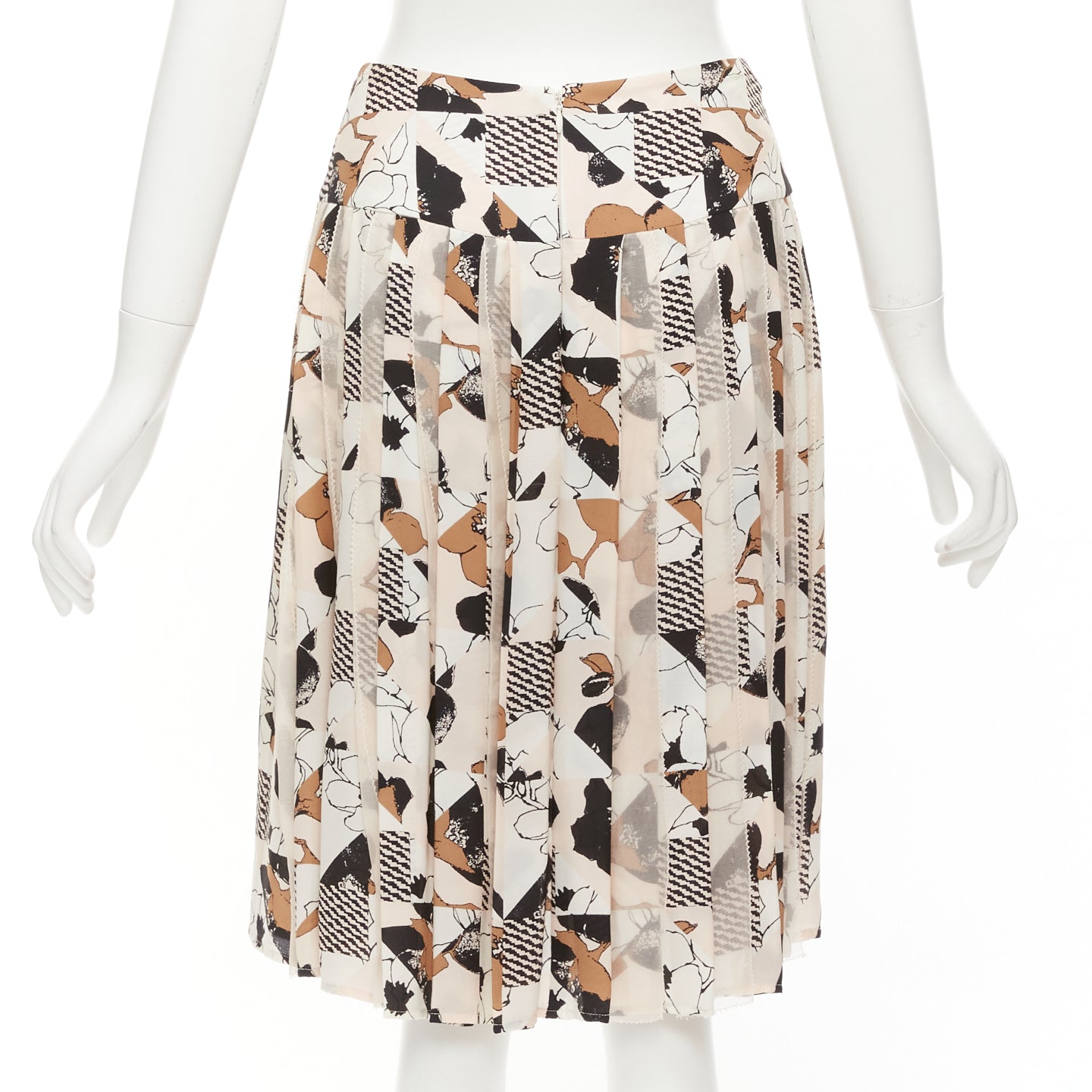 Oscar De La Renta Geometric Pleated Skirt - Side view