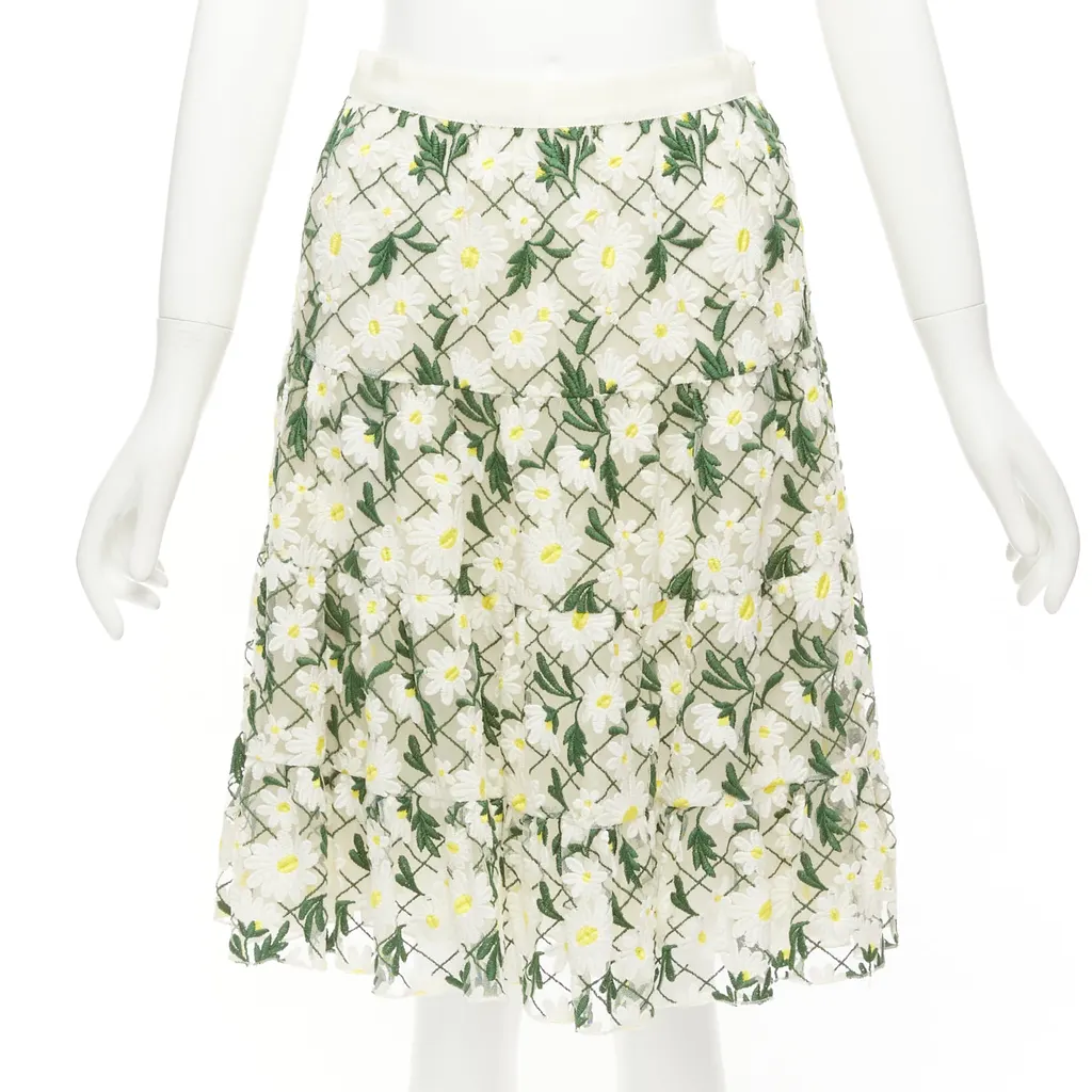 Giambattista Valli Daisy Embroidered Skirt White Cotton Never worn - Front View
