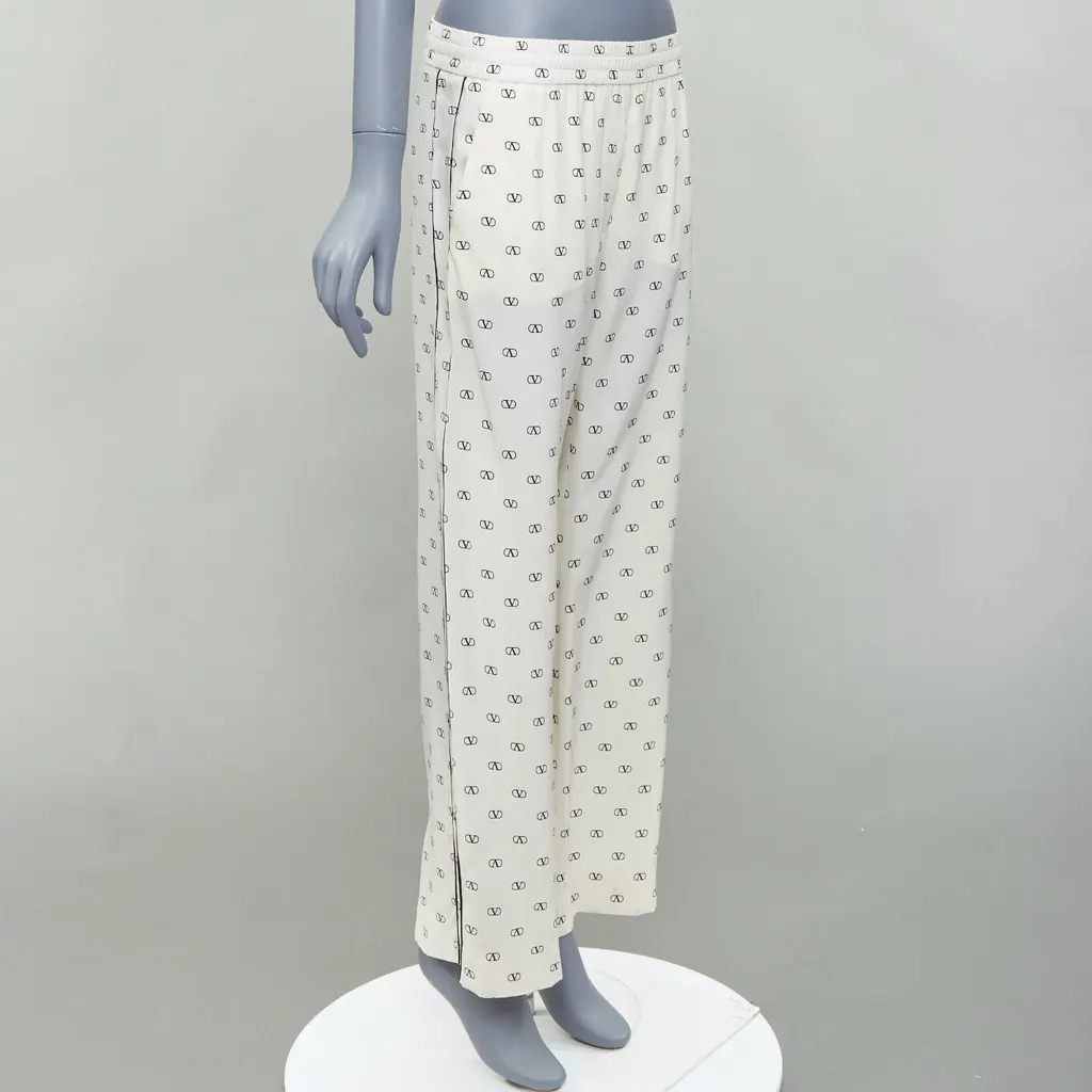 Valentino Trim Waist Pants Beige Silk Never worn - Inside View