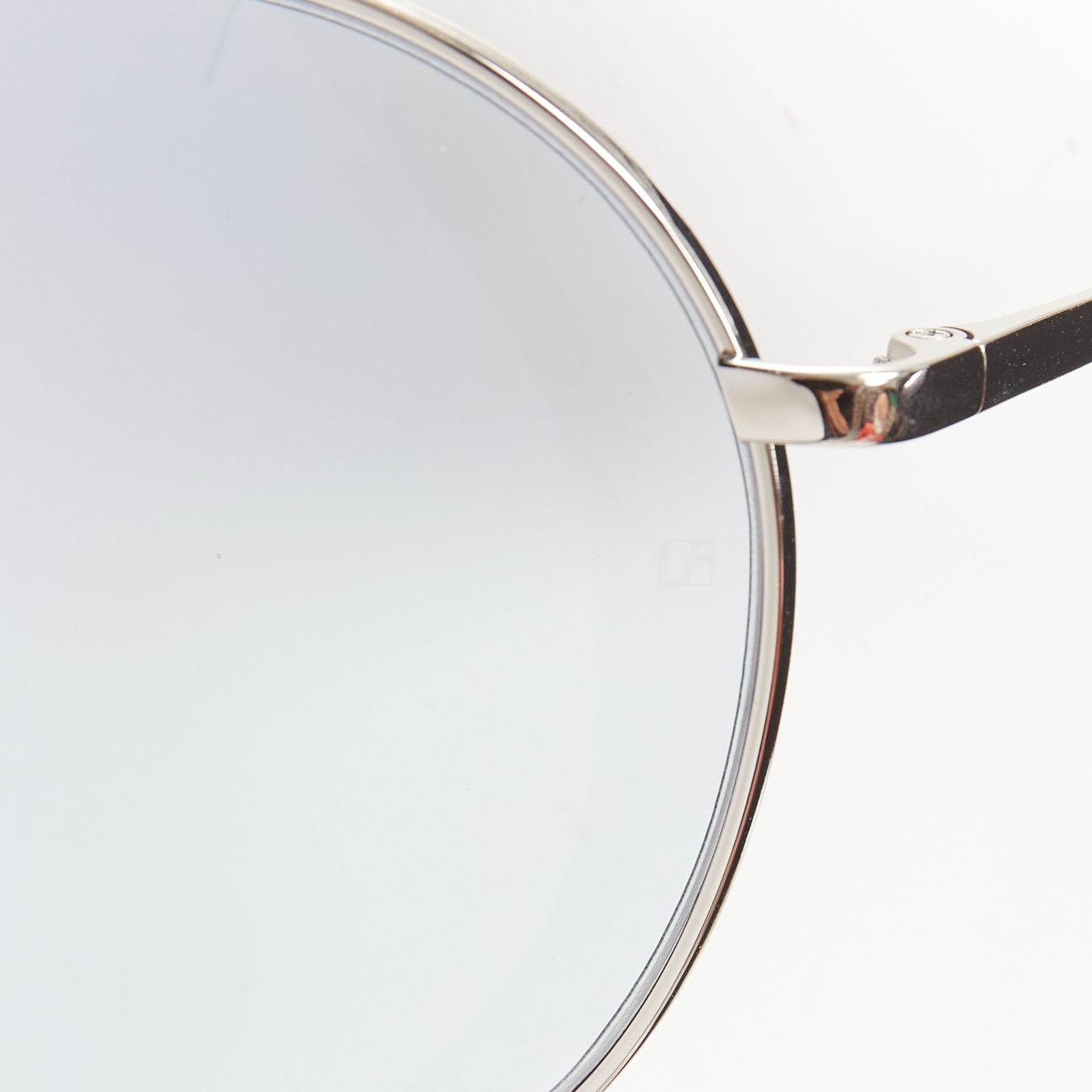 Linda Farrow LFL624/6 - Detail 2