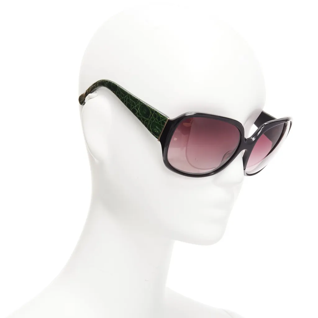 Linda Farrow LFL18 Green Good - Front View
